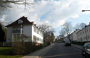 Wohnhäuser des Faustmühlenweges, links die Nummer 17