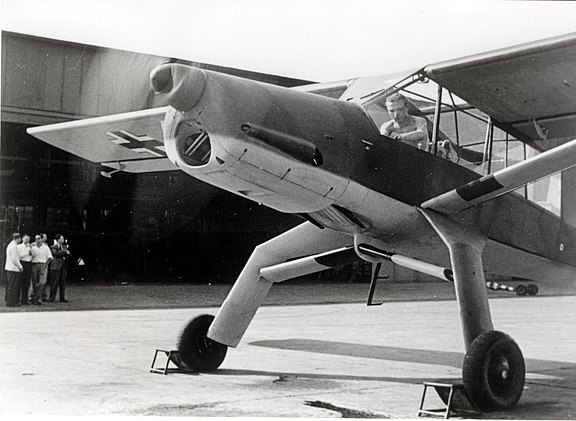 FI 167 - ein Flugzeug für Flugzeugträger 