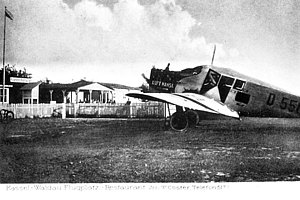 Lufthansa auf Waldauer Flughafen 1927