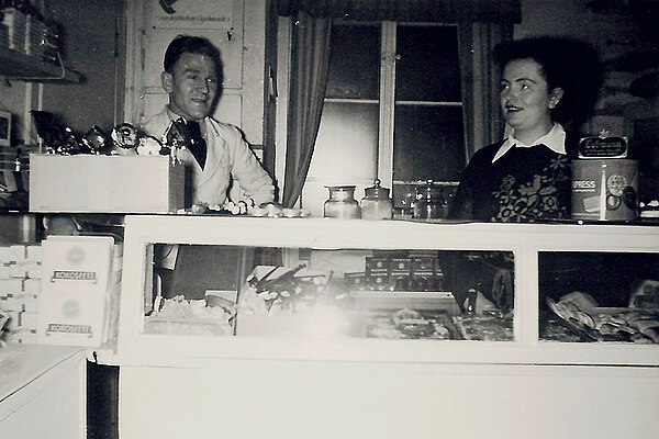 Geschäft meiner Eltern, zugleich Küche