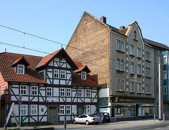 Leipziger Straße 112 und 110 im Jahr 2007 