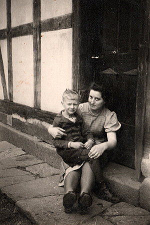 Helmut Schagrün 1944 in Großentaft