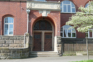 Eichwaldstr. 68 Eingang Bürgerschule 2009