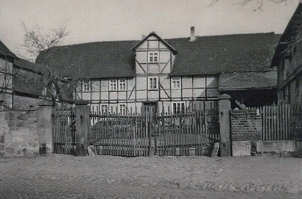 Bauernhof Bergmann Nürnberger Str.189 Blick auf das Wohnhaus Fachwerkgebäude