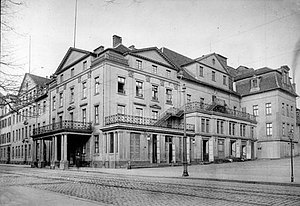 Hoftheater am Opernplatz