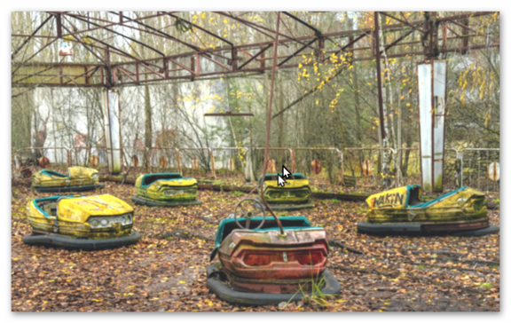 Spielpark_bei_Tschernobyl.png 