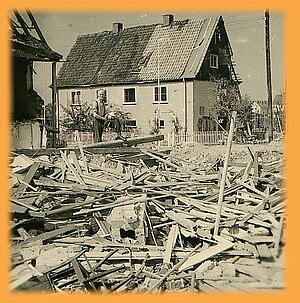 Bombardiertes Haus in der Singerstraße