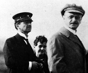 Anatole Gobiet, Sohn Paul, Egon Gobiet