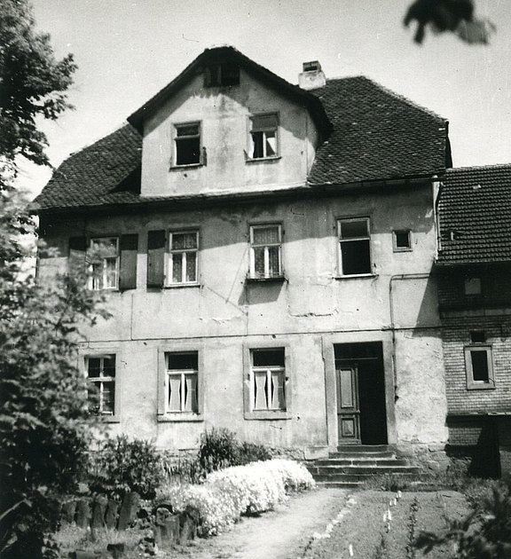 Rückansicht des alten Forsthauses von Waldau in der Nürnberger Straße 144 