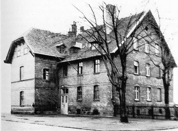 Bettenhaeuser Schule in der Agthofstrasse 48, ~1960 