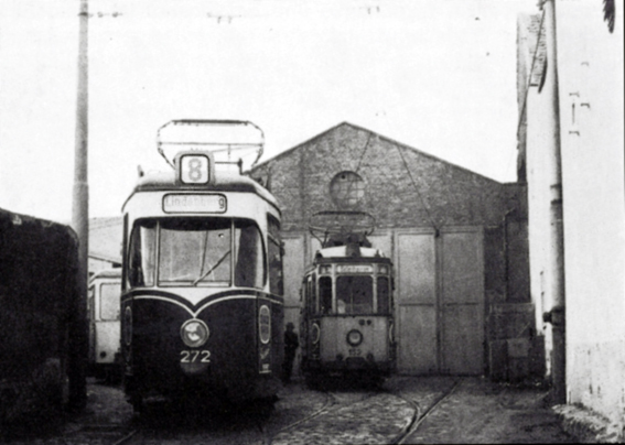 Gelenktriebwagen 272 im Betriebsbahnhof Bettenhausen 