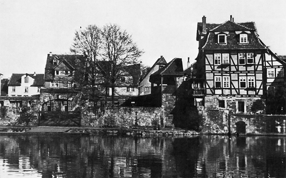 Ruine der Mühle 1915 mit Aussenmauern 