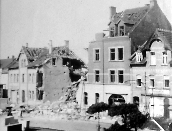 Dormannweg 3, 1944 