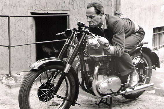 Gerd Duthe auf der BSA von Rudolf Edelmann 