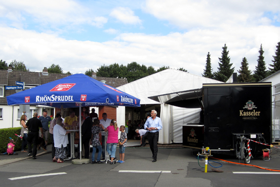 Festplatz mit Bierzelt 