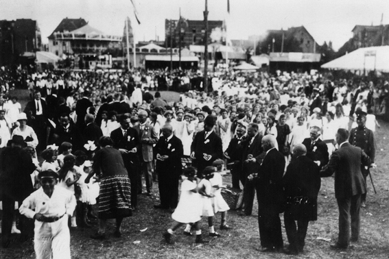 Festplatz 800 Jahre Bettenhausen mit Bürgerverein, 1927 