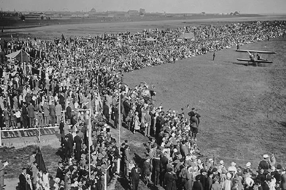 Flugplatz Waldau 1932 