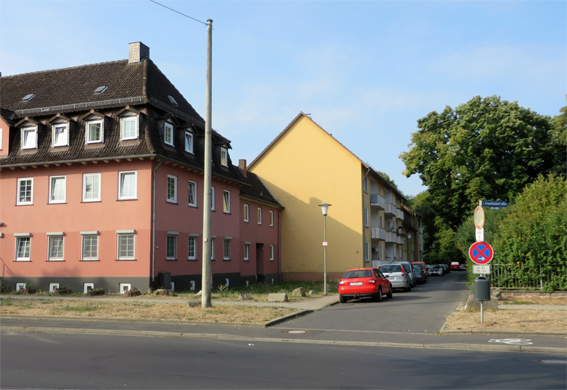 Lilienthalstraße 86 – 94 heutige Ansicht 