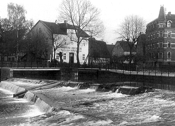 Lossewehr mit Blick auf Fa. Richter, 1955 