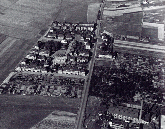 Luftbild aus 1929 mit Zuendholzfabrik 