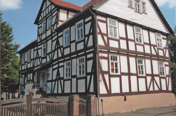 Renoviertes Wohnhaus Bergshäuser Str. 2, 2021