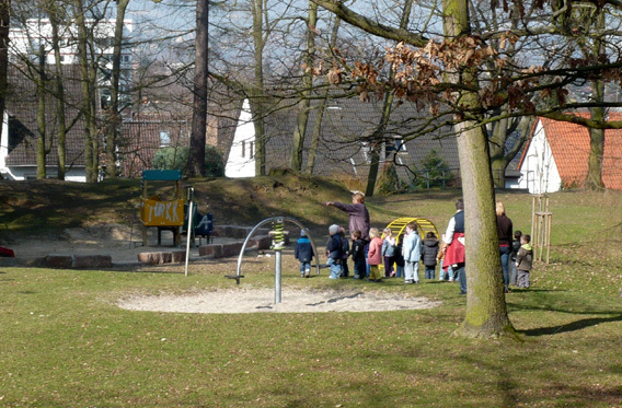 Spielplatz im alten Steinbruch am Faustmühlenweg 